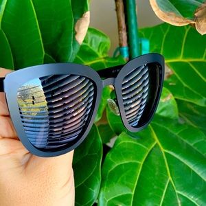 Polarized sunglasses